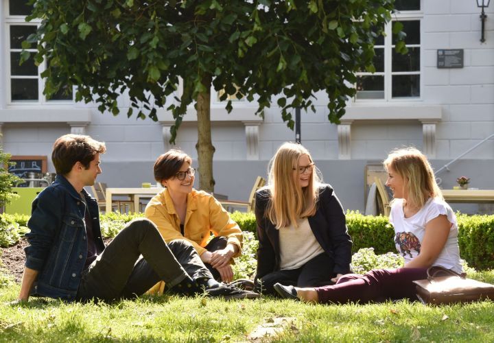 Vom 1. bis zum 30. September 2026 können sich Studierende der Universität Göttingen für die Förderungen bewerben