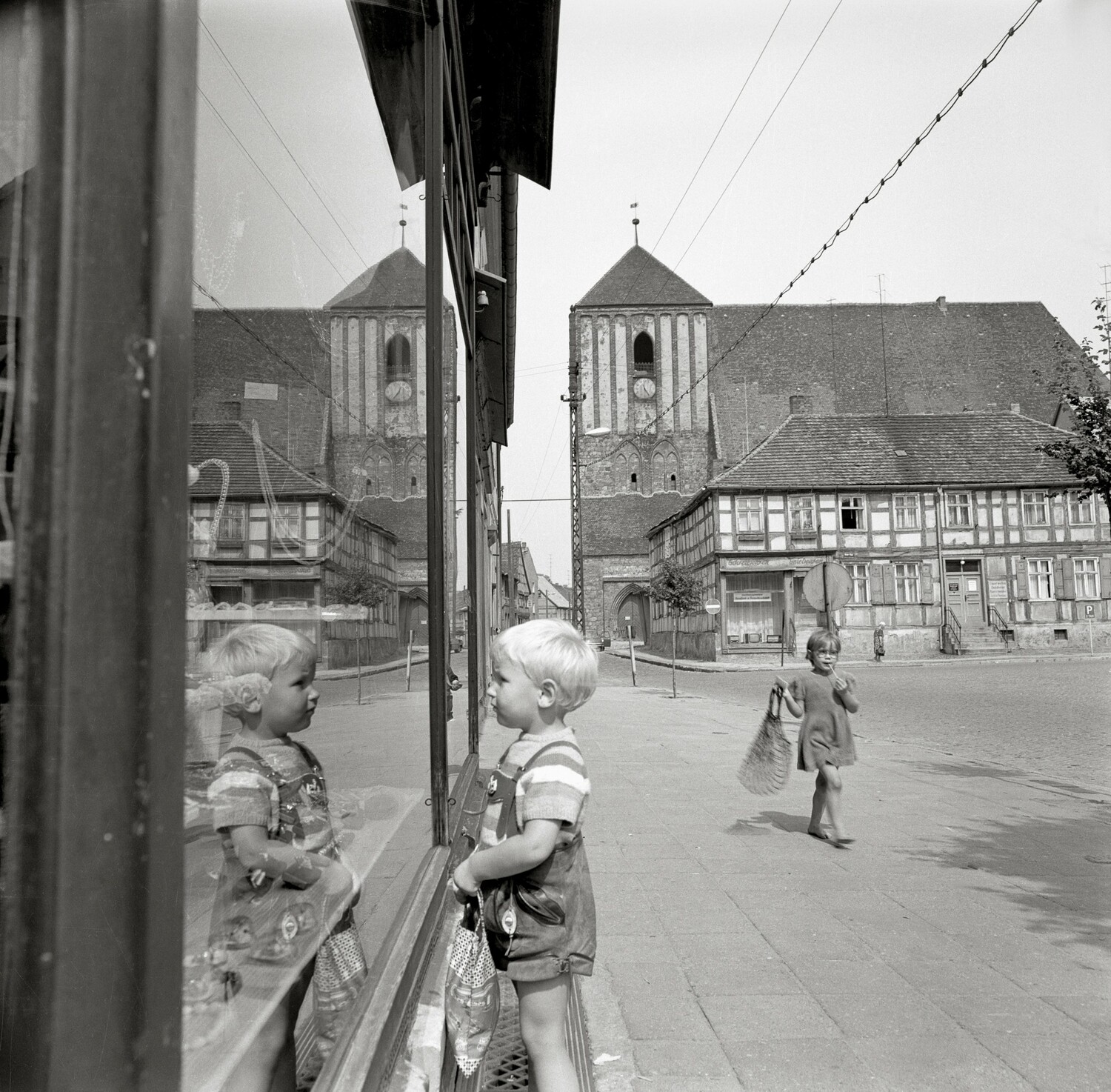 Am Markt, Wusterhausen/Dosse, 1970.