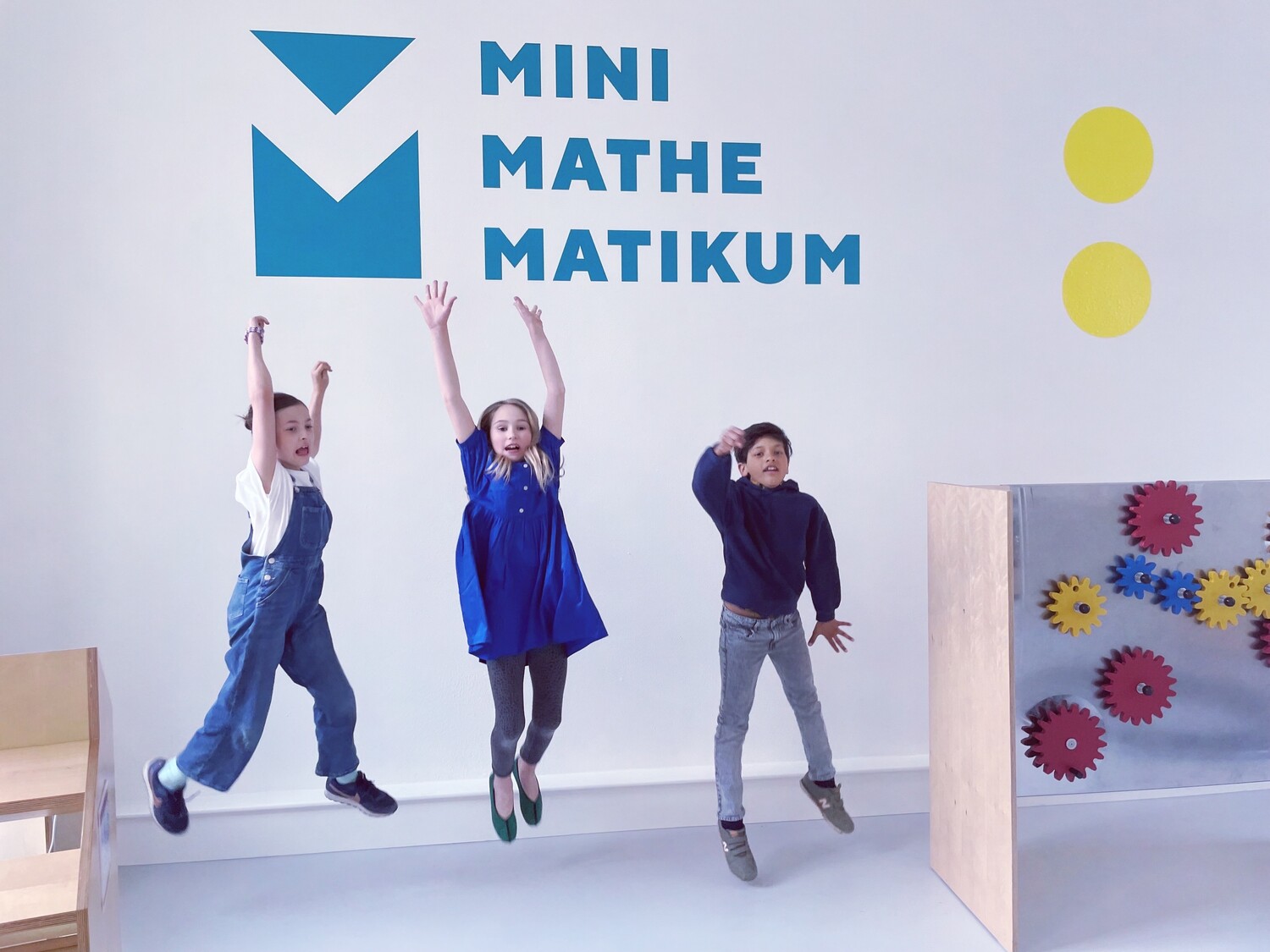 Das Mini-Mathematikum lädt Kinder zum Knobeln und Experimentieren ein. Der Raum mit insgesamt 15 Stationen wird am Donnerstag, 9. Juni 2022, um 16 Uhr im Forum Wissen der Universität Göttingen eröffnet.