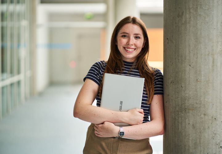 Die Veranstaltung findet online statt und richtet sich an Oberstufenschülerinnen und -schüler sowie an andere Studieninteressierte